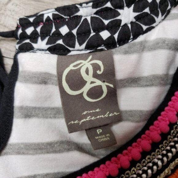 One September Anthropologie Striped Sleeveless Top With Pom Pom Trim embellished - Picture 4 of 8